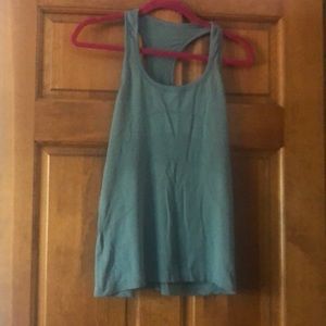Peloton/Lululemon Run Swiftly Tank
